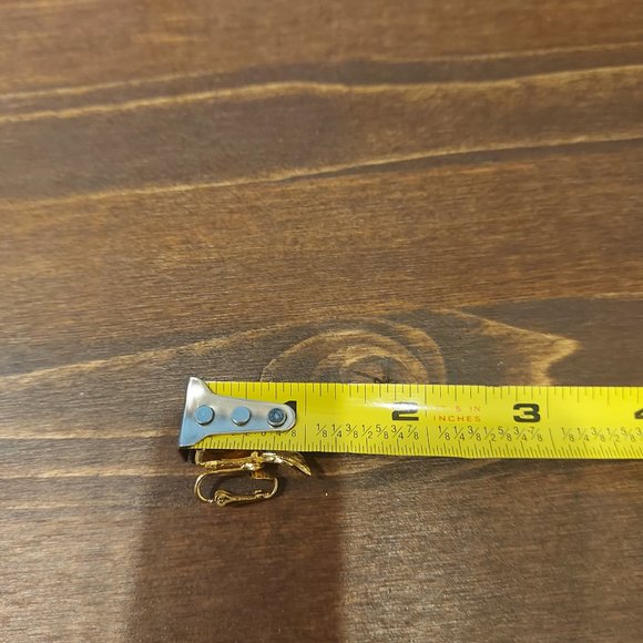 Vintage Pineapple Earrings - Picture 8 of 9